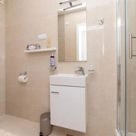 Casa Bella Apartamento *