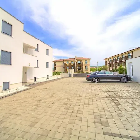 Casa Bella *