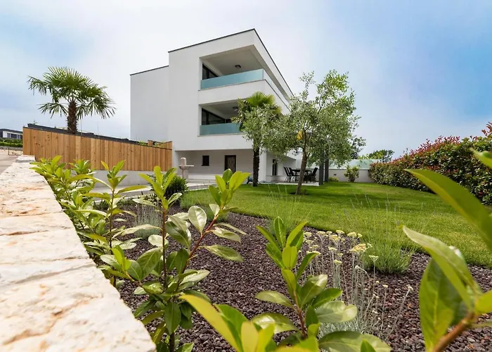 アパート Casa Bella マリンスカ